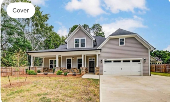 Charlotte Casa | Beautiful Escape, Mins from Carowinds & Lake Wylie