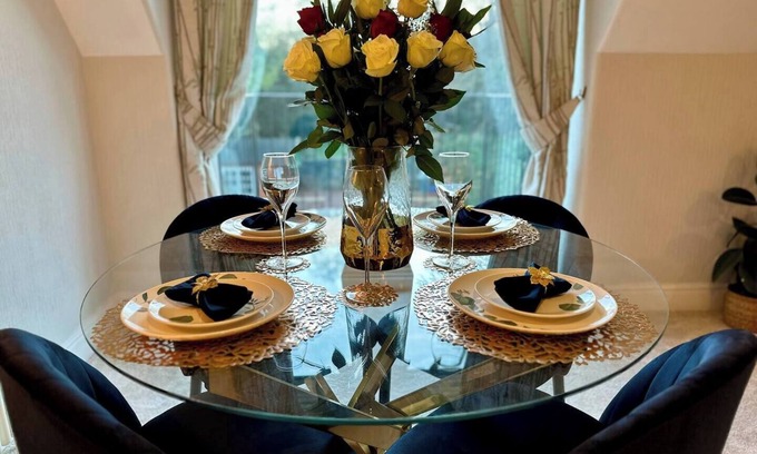 Eastbourne Apartamento | Beautiful Escape to The Gables in Old Town