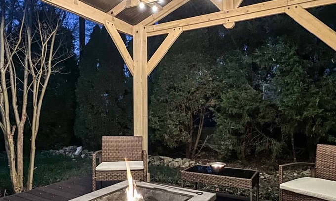 Greensboro Casa | Beautiful family home great location in Greensboro