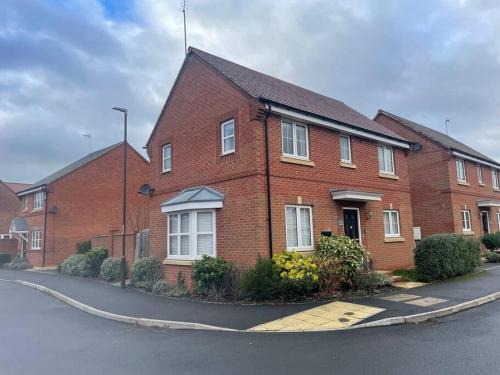 Derby Casa | Beautiful Family Home