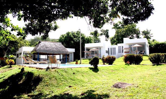 Armero Otro | Beautiful Farm in a lush nature