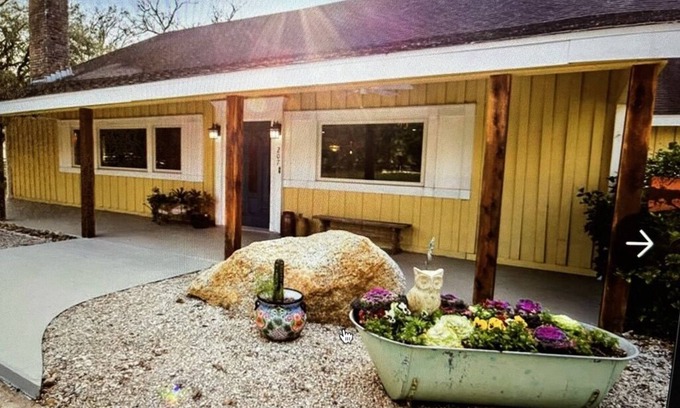 Simonton Otro | Beautiful Farmhouse with serene environment. 4+ acres beautiful landscape.