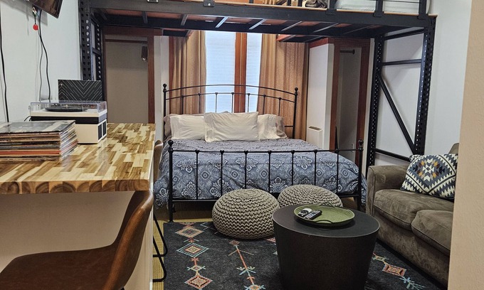 Salt Lake Mountain Resorts Condominio | Beautiful first floor STUDIO apartment including hot tub + pool