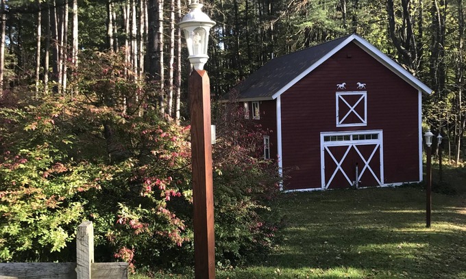 Fly Creek Casa | Hermosa Fly Creek Carriage House cerca de Coop!