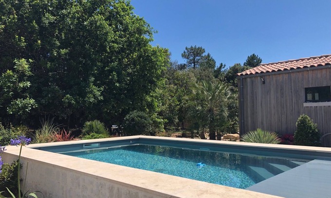 Saint-Pierre-d'Oleron Casa | Hermosa casa: piscina, jardín arbolado, paseo por la playa.
