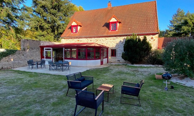 Antully Casa | Beautiful Gîte in the Bourgogne with hottub