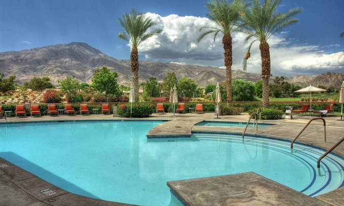 Palm Springs Casa | Beautiful furnished 3bed 3bath detached Casita in a 55+Community La Quinta,CA