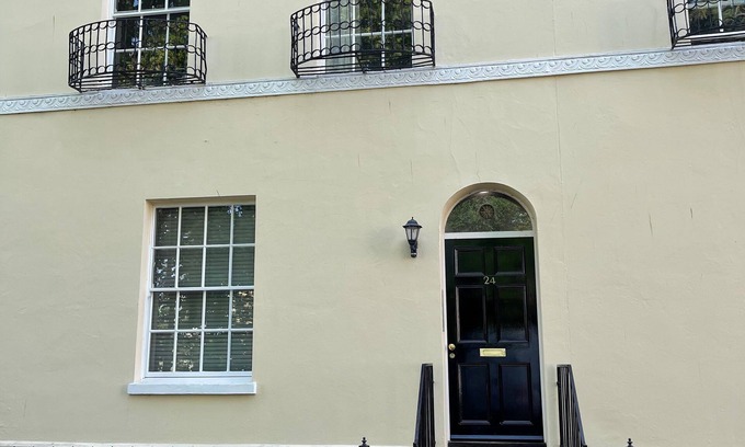 Gloucester Apartamento | Beautiful Georgian Duplex