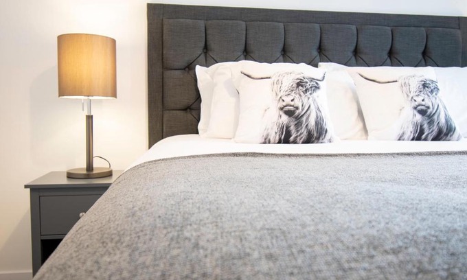Shawlands Casa | Beautiful Glasgow South Home - Pass the Keys