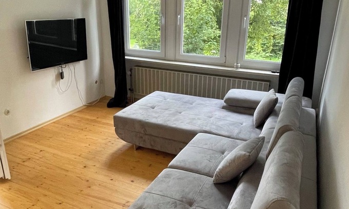 Furth im Wald Apartamento | Beautiful ground floor apartment with garden. Central location. Within walking distance of the train station.