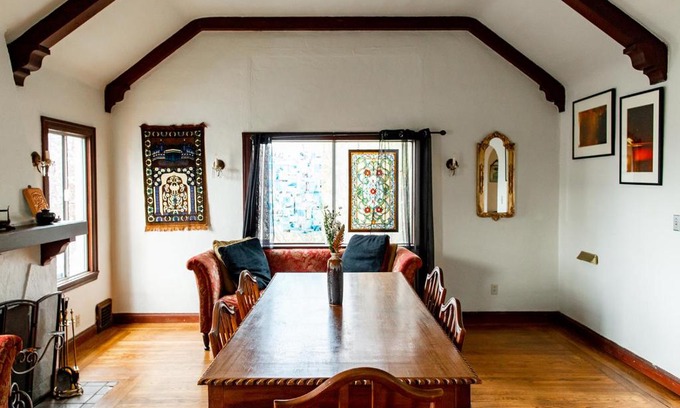 Oakland Casa | Beautiful, Historic Family Home near Lake Merritt