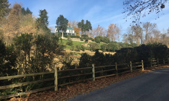 Boyce Casa | Hermosa casa histórica con vistas al río Shenandoah y las montañas Blue Ridge