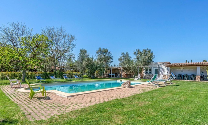 Montalto di Castro Casa | Hermosa casa en Montalto di Castro