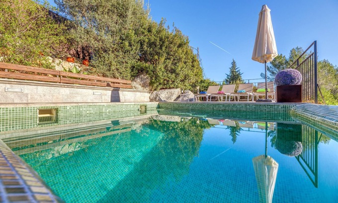 Puigpunyent Casa | Preciosa casa de vacaciones Miravall con vistas a la montaña