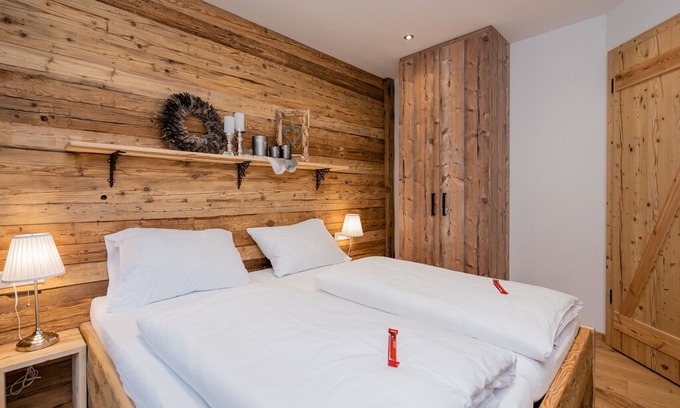 Krimml Casa | Beautiful Holiday Home in Krimml with Sauna