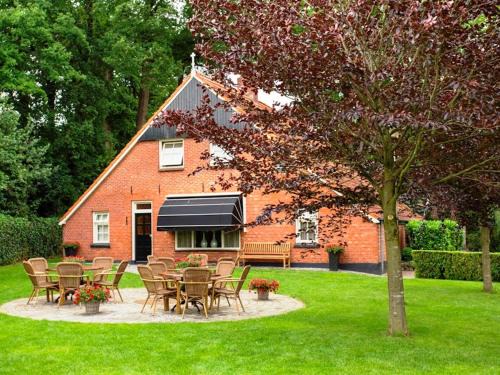 Losser Casa | Beautiful holiday home with hot tub