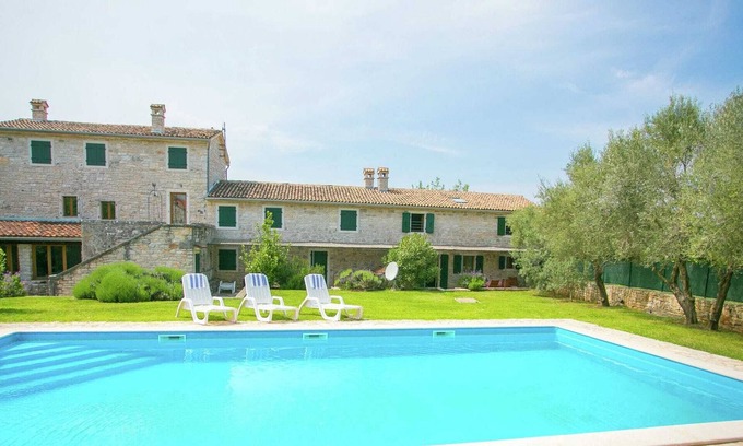 Selina Otro | Espaciosa apartamento en Selina, Croacia con Piscina