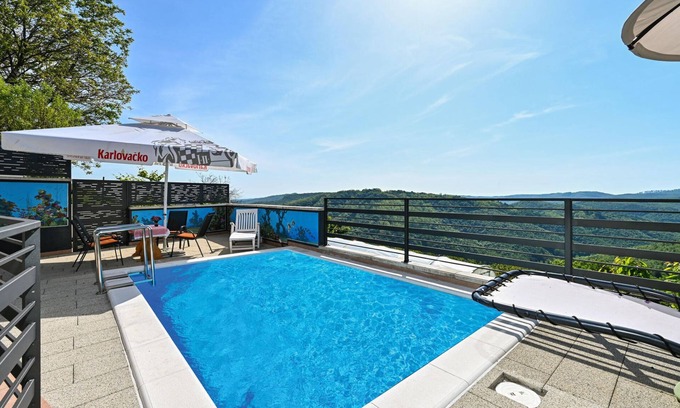 Varazdinske Toplice Casa | Hermosa casa en Leskovec Toplicki