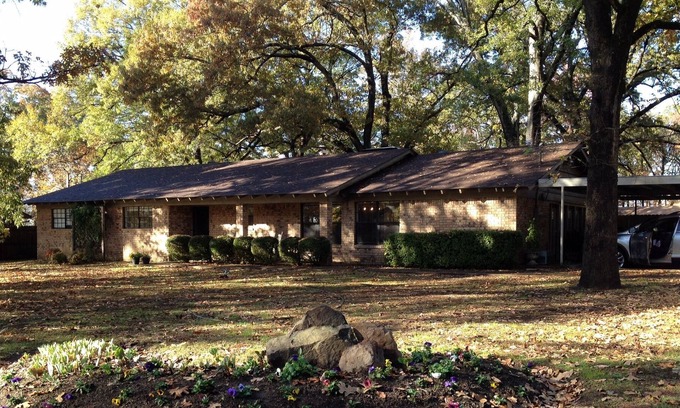 Texarkana Casa | Beautiful Home 1600sf 2bd/1ba Quiet Neighborhood Close to Dining/Entertainment
