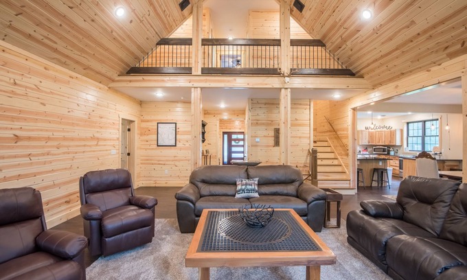 Antes Fort Cabina | Beautiful Home/Cabin on Pine Creek "Location Location" Built 2018.