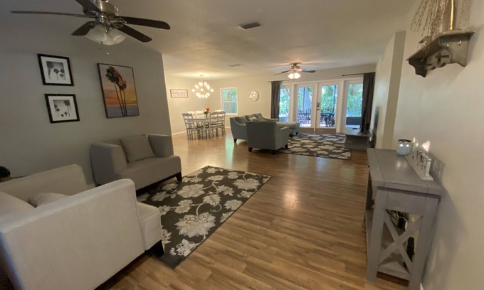 Crooked Creek Casa | Beautiful home close to beaches and amenities