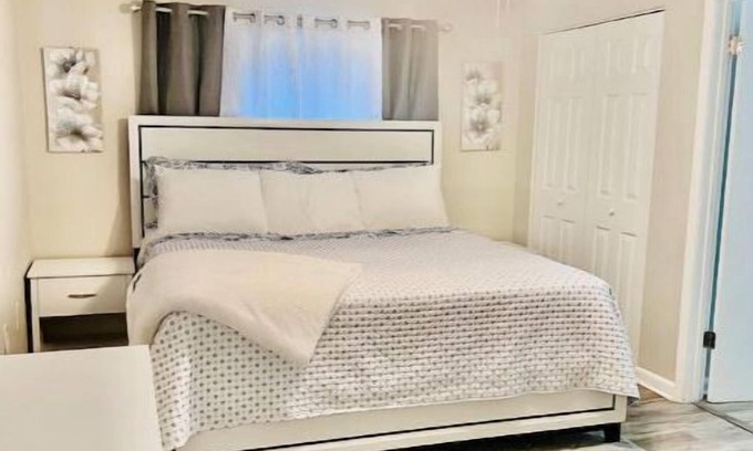 Malibu Groves Casa | Beautiful home close to Parks