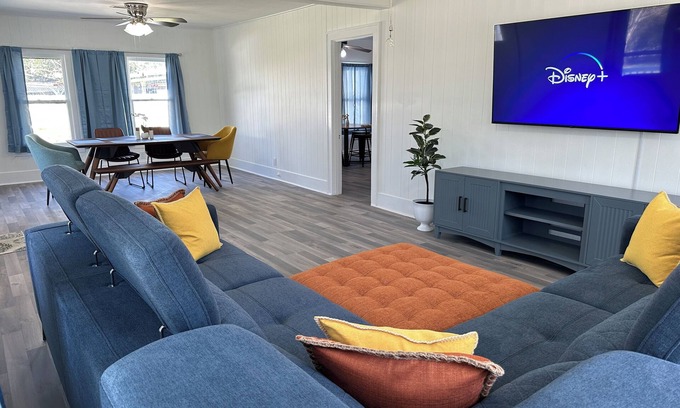 Baytown Casa | BEAUTIFUL HOME IN BAYTOWN HEIGHTS