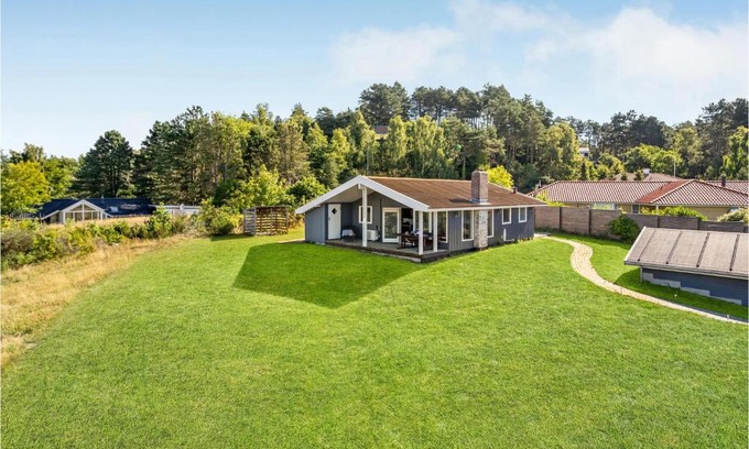 Syddjurs Kommune Casa | Beautiful Home In Ebeltoft With Wifi