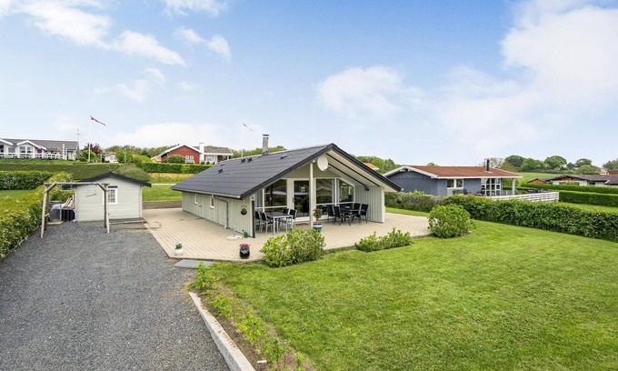 Hejlsminde Strand Casa | Bonita casa en Hejls con vistas al mar