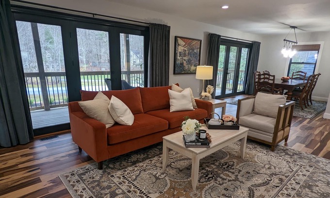 Manchester Center Casa | Beautiful Home In Ideal Manchester Location