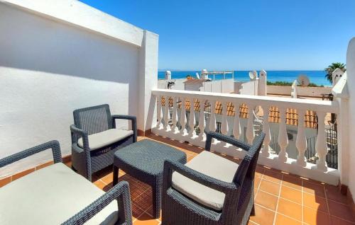 Puerto de la Duquesa Casa | Beautiful Home In Manilva With Wifi