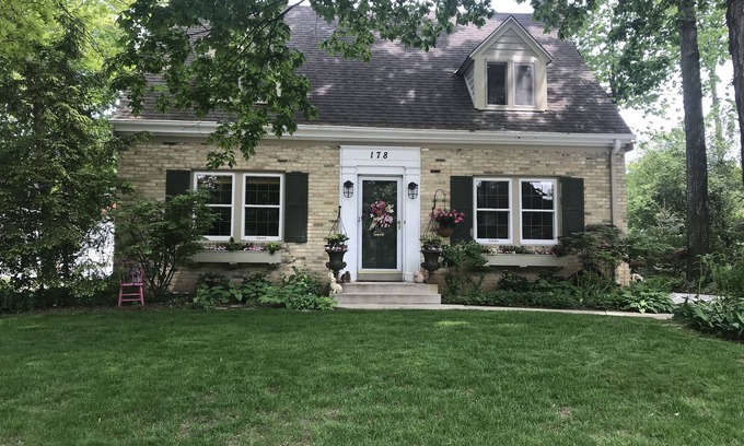 Wauwatosa Casa | Hermosa casa en el suburbio de Milwaukee, fácil acceso al centro de Milwaukee.