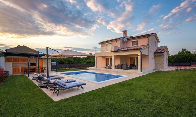 Nedescina Casa | Hermosa casa en Nedescina