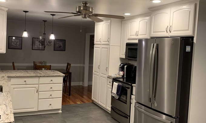 Rochester Casa | Beautiful home in Penfield, NY