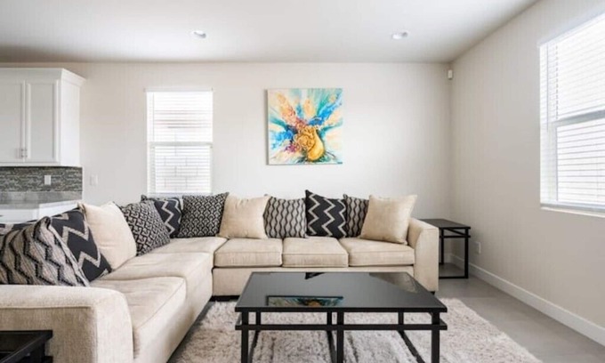 Laveen Casa | Beautiful Home in Phoenix