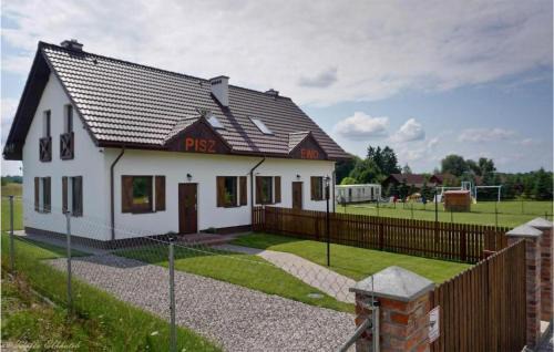 Jeziorany Casa | Beautiful Home In Piszewo With Wifi