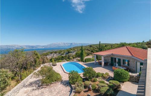 Praznica Casa | Beautiful Home In Praznica