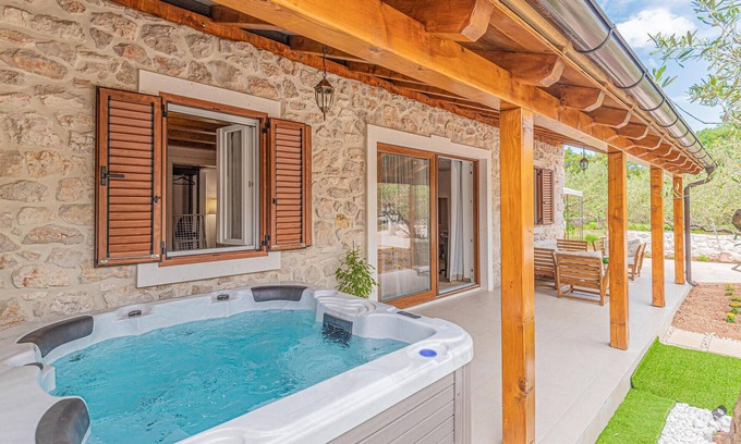 Sibenik Casa | Hermosa casa en Sibenik con cocina.