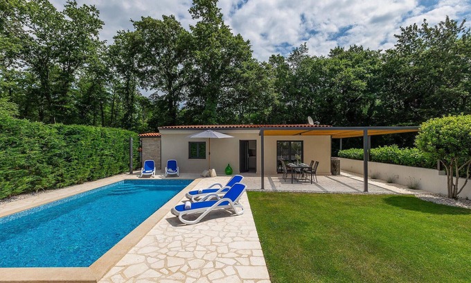 Susnjici Casa | Preciosa casa en Sv. Lovrec con WiFi