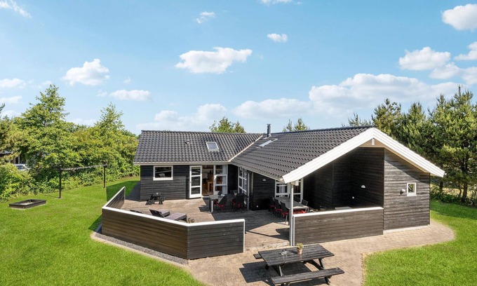 Skaven Strand Casa | Preciosa casa en Tarm con sauna