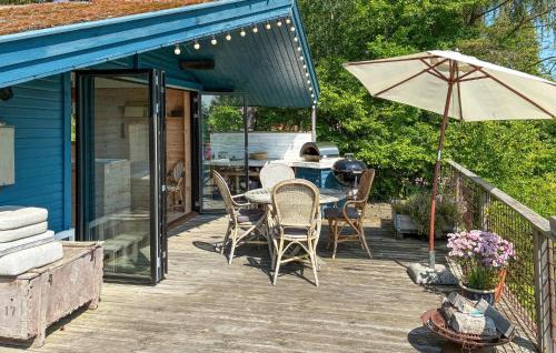 Holloselund Casa | Beautiful Home In Vejby With Wifi