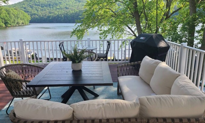 Lake Luzerne-Hadley Casa | Beautiful home on the river with Private Dock.