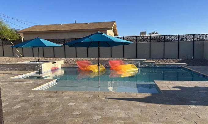 Lake Havasu City Casa | Beautiful home with SPARKLING pool & spa!!! Miles and miles of off roading.