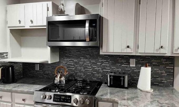 Pleasantville Casa | Beautiful Home with Bay View minutes from AC