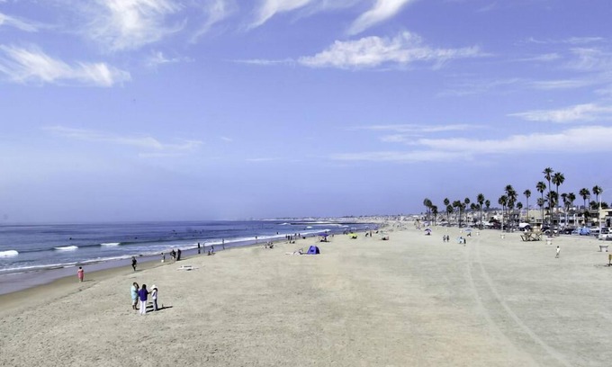 Westside Costa Mesa Casa | Casa recientemente remodelada con garaje de acceso directo - Cerca de la playa
