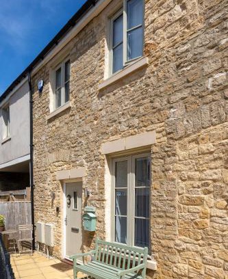 Chipping Norton Casa | Beautiful Honeycomb Cottage in heart of Cotswolds