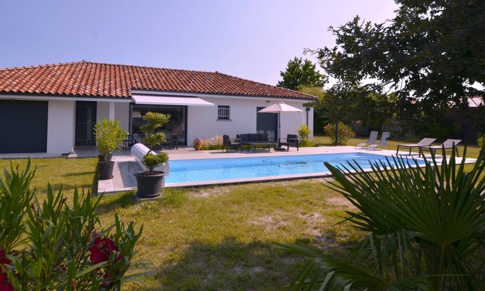 Onesse-et-Laharie Casa | Beautiful house close to the ocean