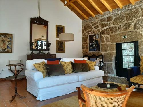 Gouveia Casa | Beautiful house and garden at Serra da Estrela, perfect for groups and families