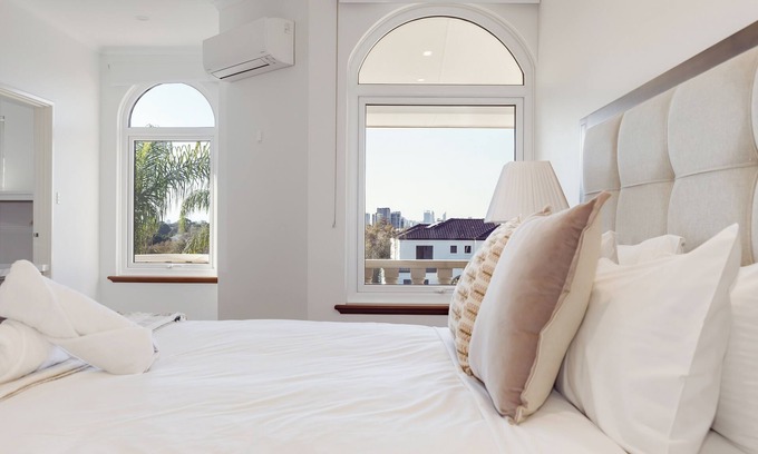 Mount Pleasant Casa | Beautiful House with a view!