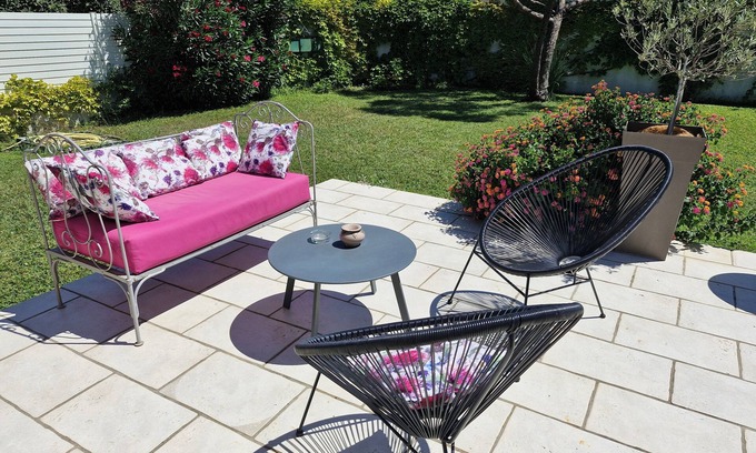 Saint-Chamas Casa | Bonita casa en Provenza, jardín y jacuzzi (mediados de junio a mediados de septiembre)
